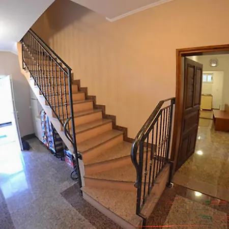 2 Bedroom In *