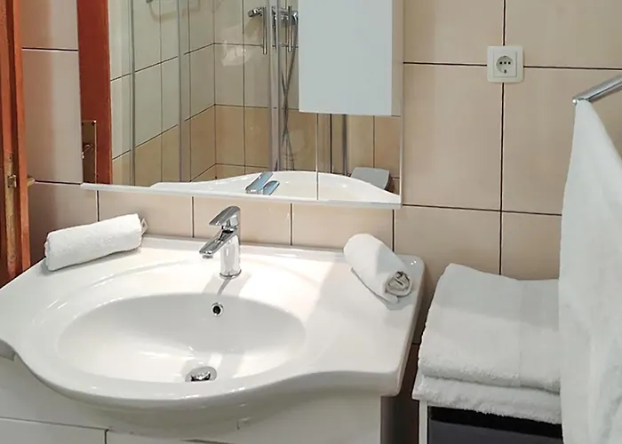 In With Wifi Апартаменты *